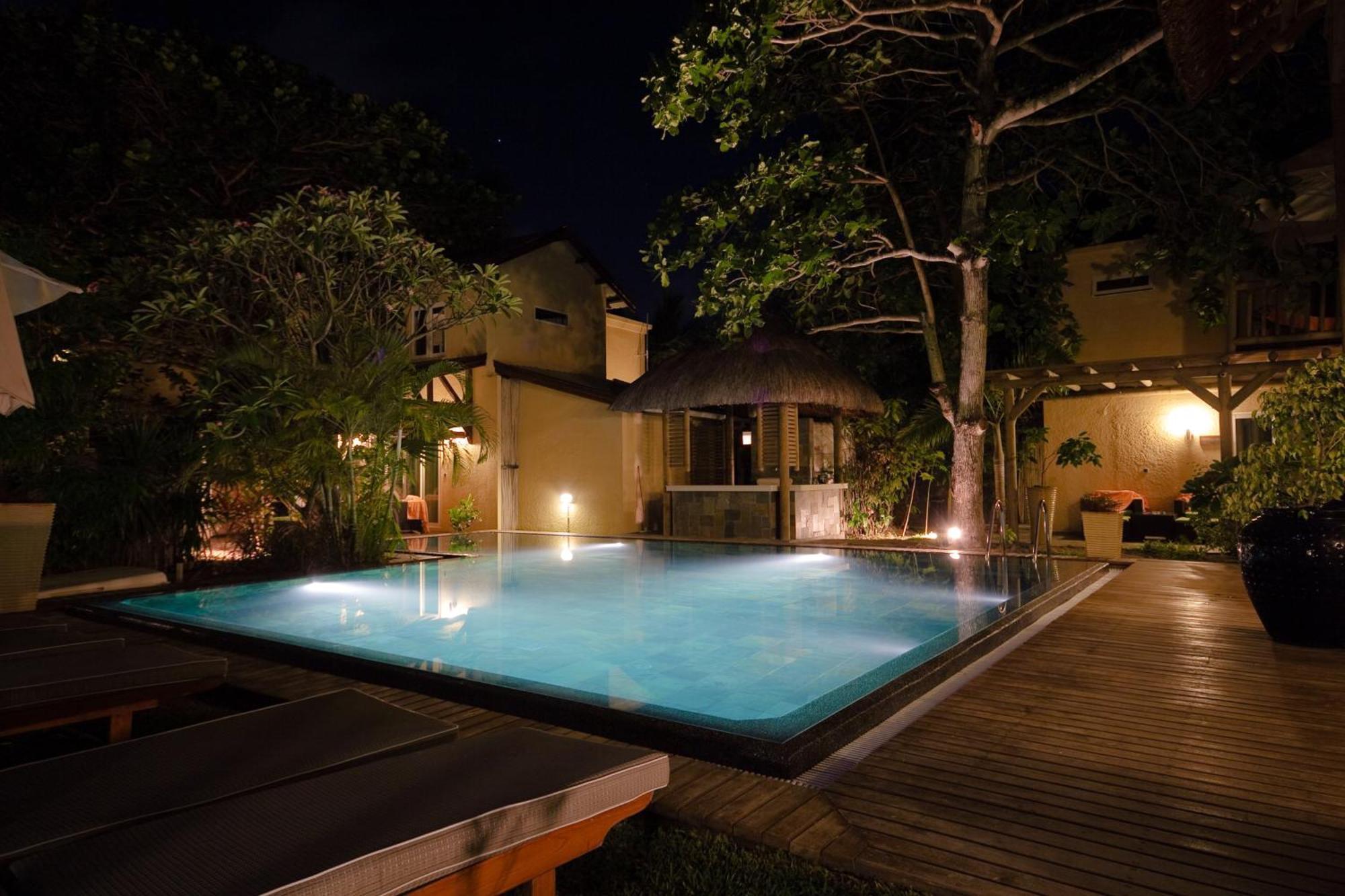 Ocean Villas Hotel Grand Baie Exterior foto